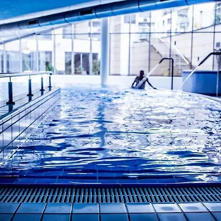Premium Apartment For Old Town & Jewish Quarter - Balcony Plus Pool Onsite Krakow Exterior photo