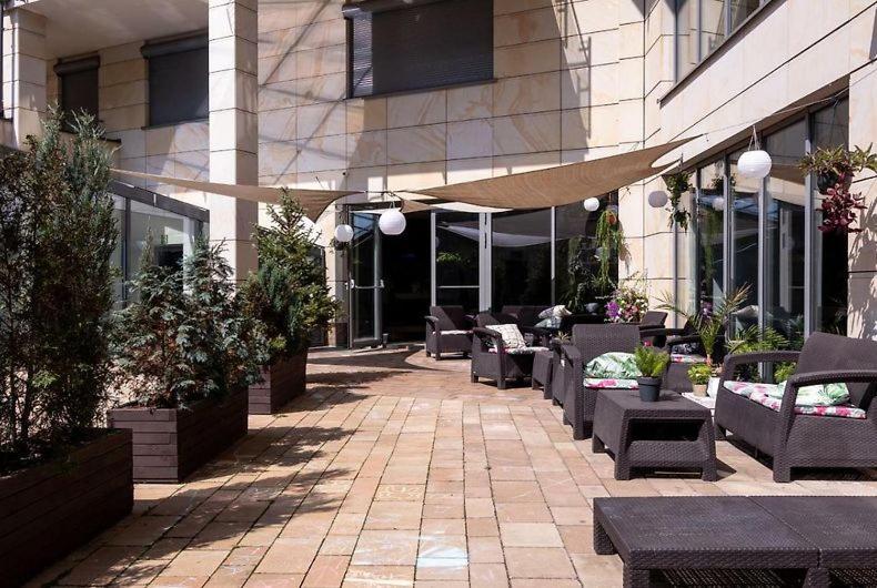 Premium For Old Town & Jewish Quarter - Balcony Pool Onsite