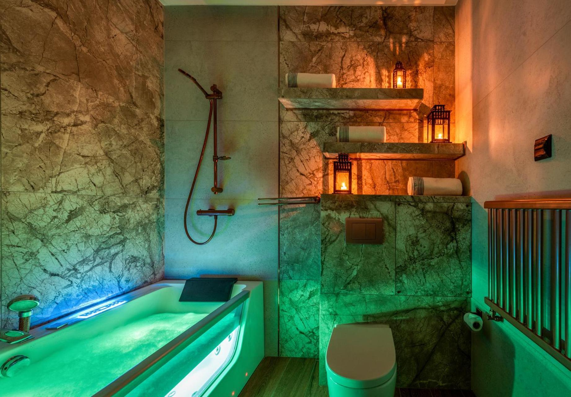 Premium For Old Town & Jewish Quarter - Balcony Pool Onsite Appartamento
